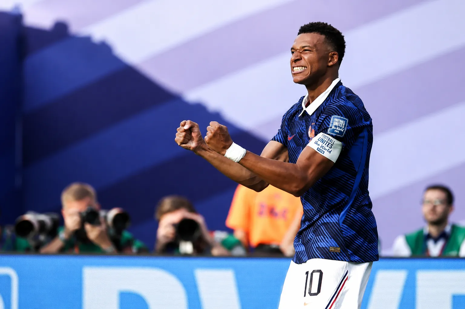 France 3-0 Sweden: Mbappe breaks another World Cup record as Deschamps' men dazzle