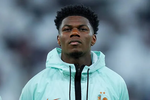 Manchester United Ready For Summer Squad Overhauling To Fund Aurélien Tchouaméni Move