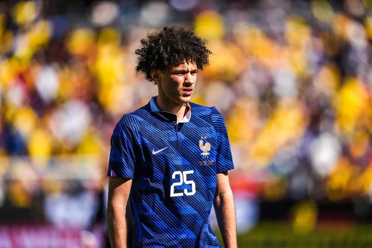 PSG Step Up Summer Rebuild with Akliouche Agreement and Diomande Talks