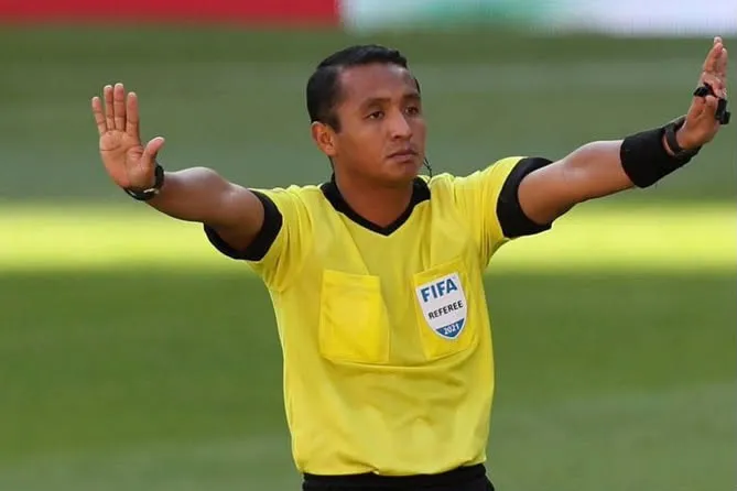 Ivan Barton Under the Spotlight Ahead of France vs Spain World Cup Semi-Final