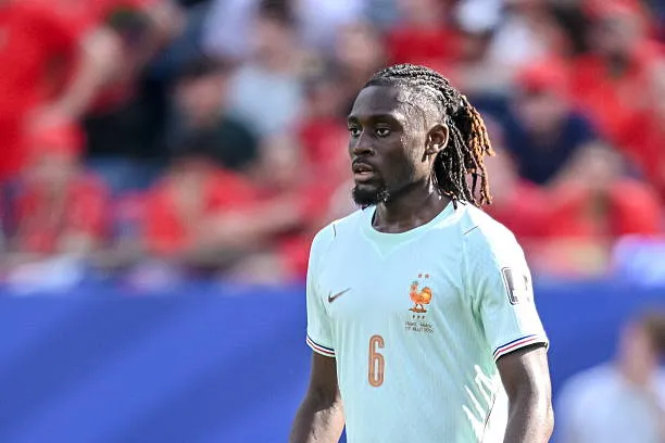 Manchester United Explore Manu Koné Deal as Midfield Reinforcement Search Intensifies