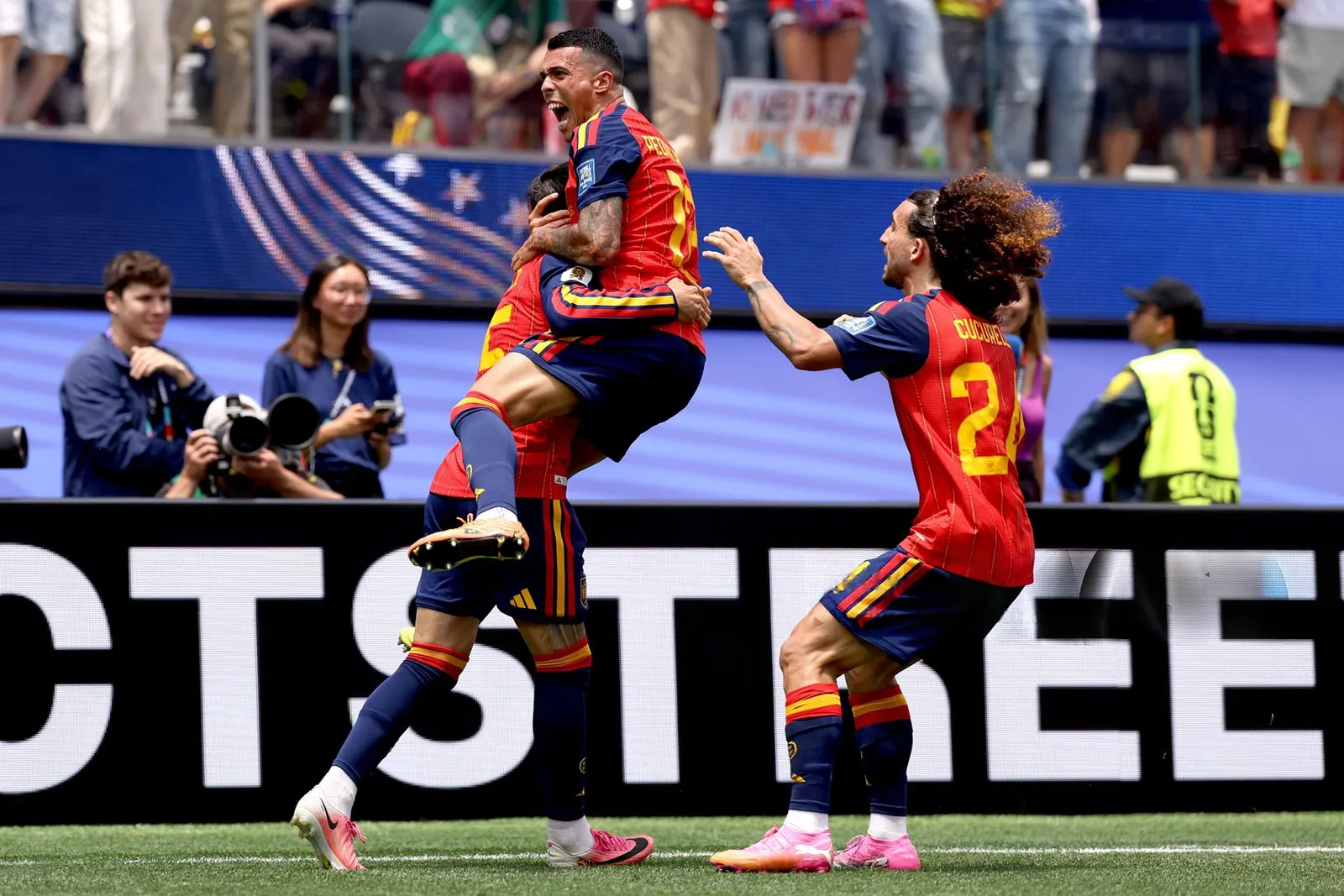 Spain Into Quarterfinals as Oyarzabal Delivers Again
