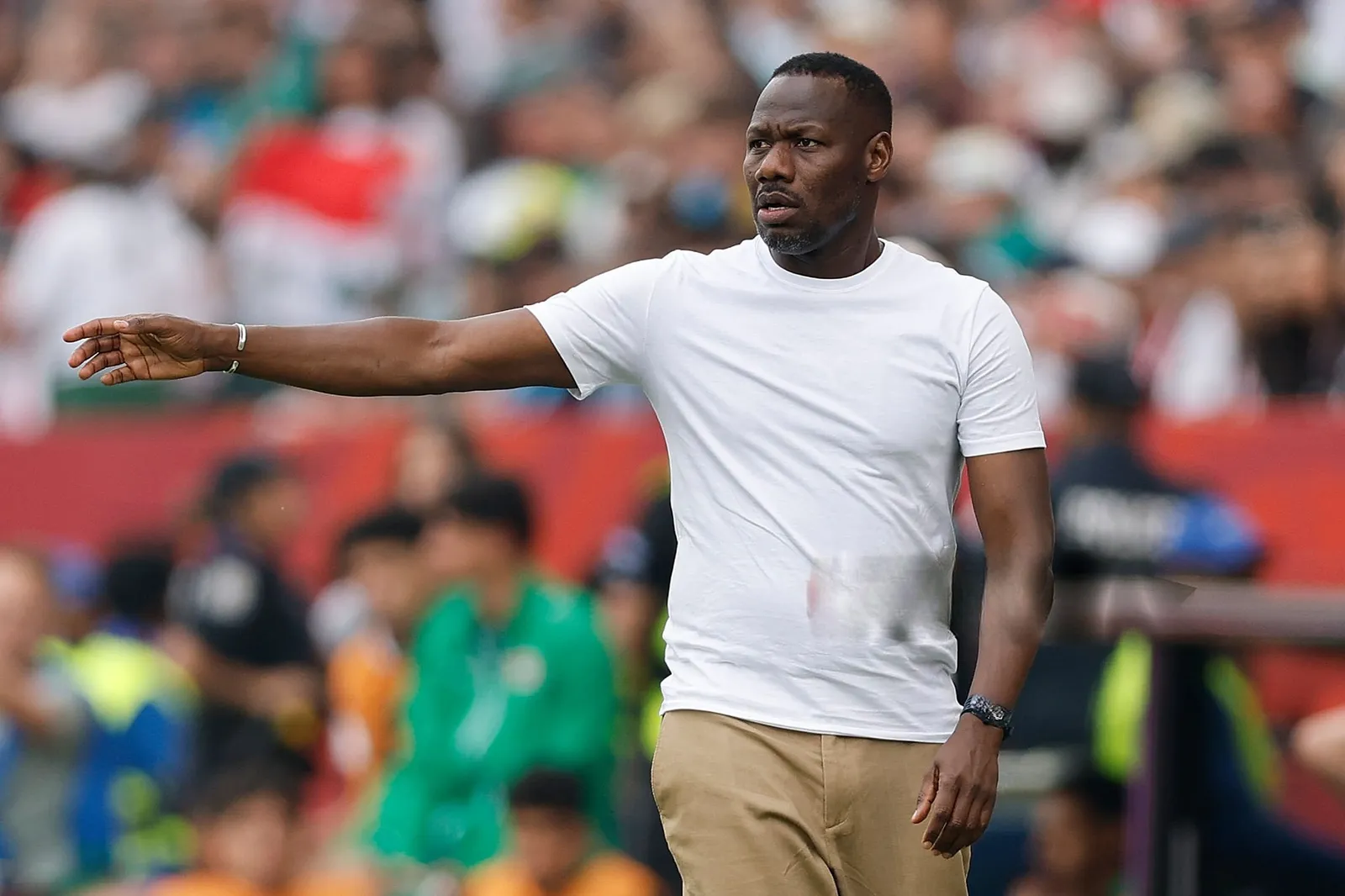 Senegal sack Thiaw after disappointing World Cup campaign