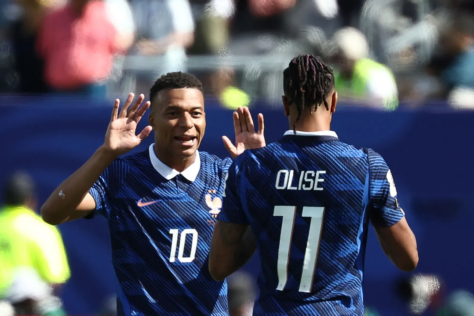 "It is Easy to Play With Olise" — Mbappé Sends Cryptic Transfer Message to Real Madrid Amidst Slams of Vinícius Jr Style