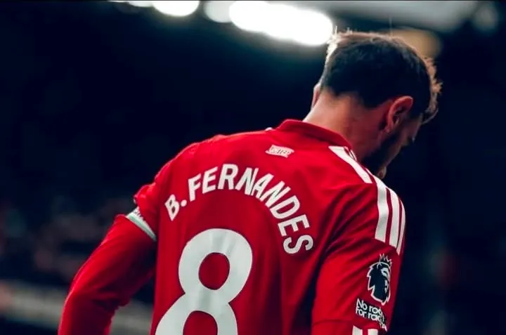 Bruno Fernandes Under Fire After Manchester Derby Incident as England Questions His Captaincy