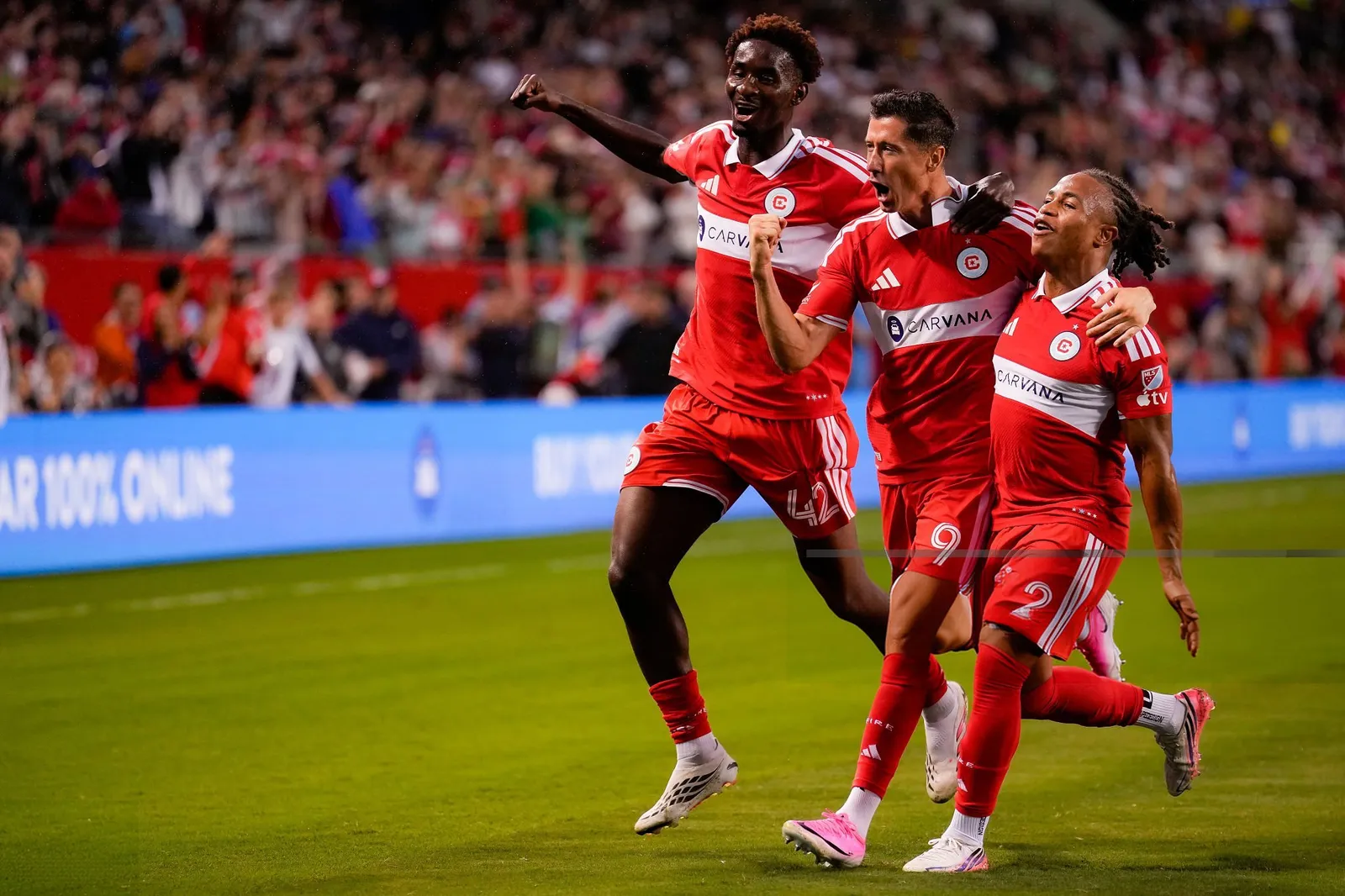 Lewandowski Announces Himself With Match-Winning Brace for Chicago Fire