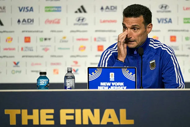 “It Hurts, It Hurts” - Scaloni Reflects on Argentina’s Painful World Cup Loss