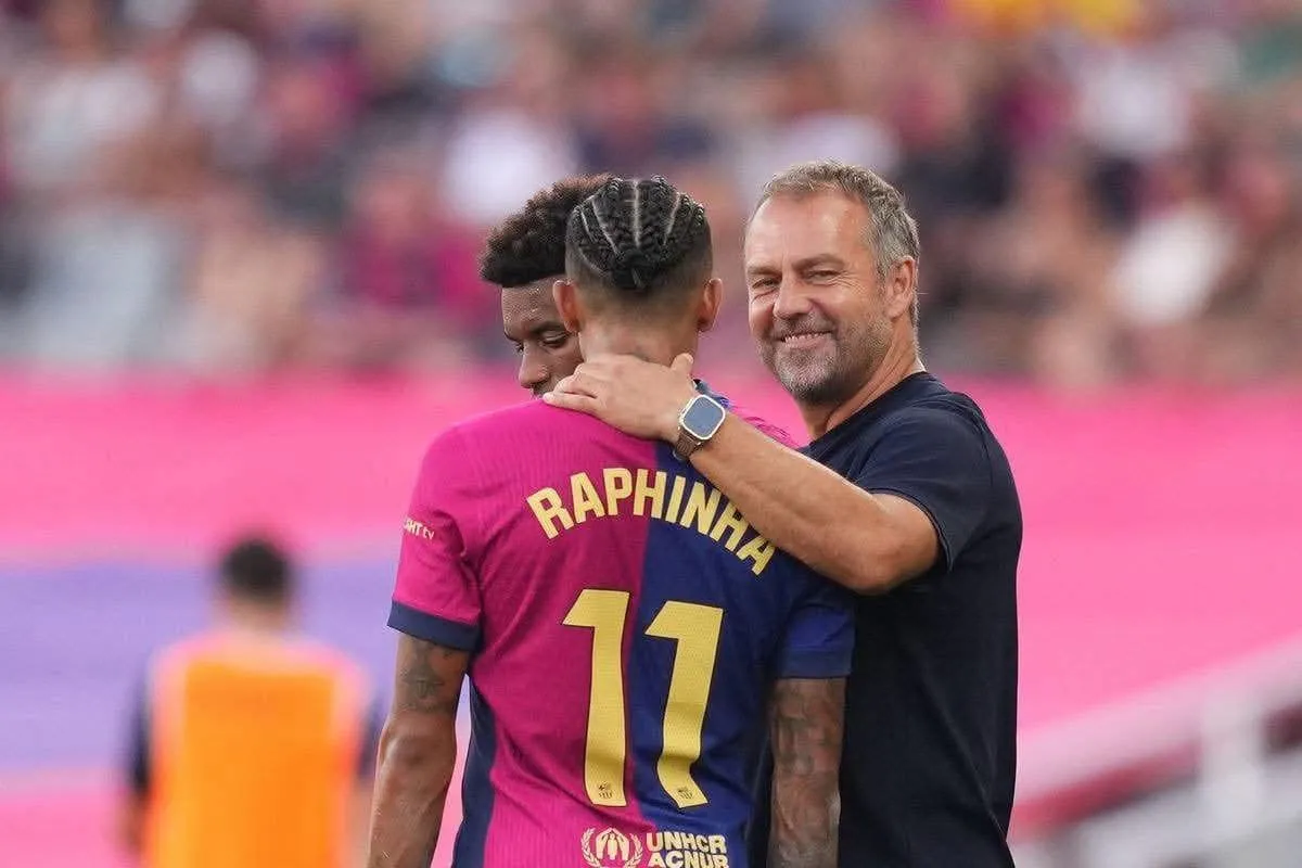 Hansi Flick Makes Raphinha Stance Clear at Barcelona