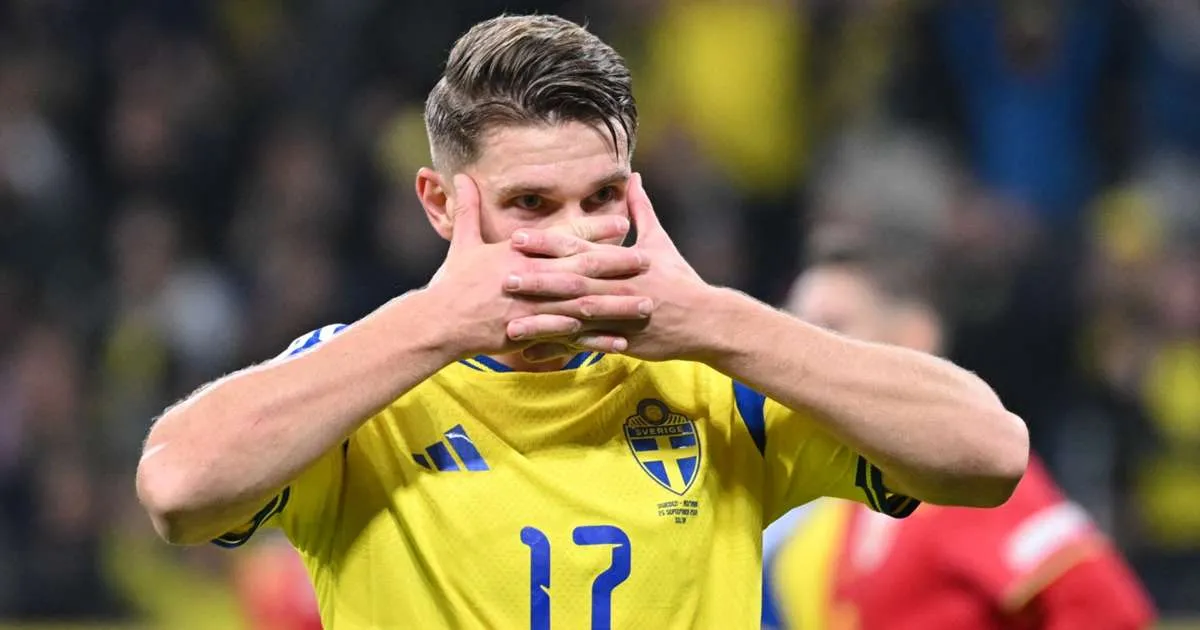 Sweden 2-1 Romania: Isak and Gyokeres on target in Nations League win