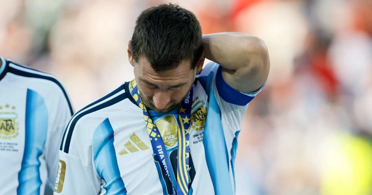 'The best player to ever stand on a pitch' – Scaloni hails Messi's accomplishments