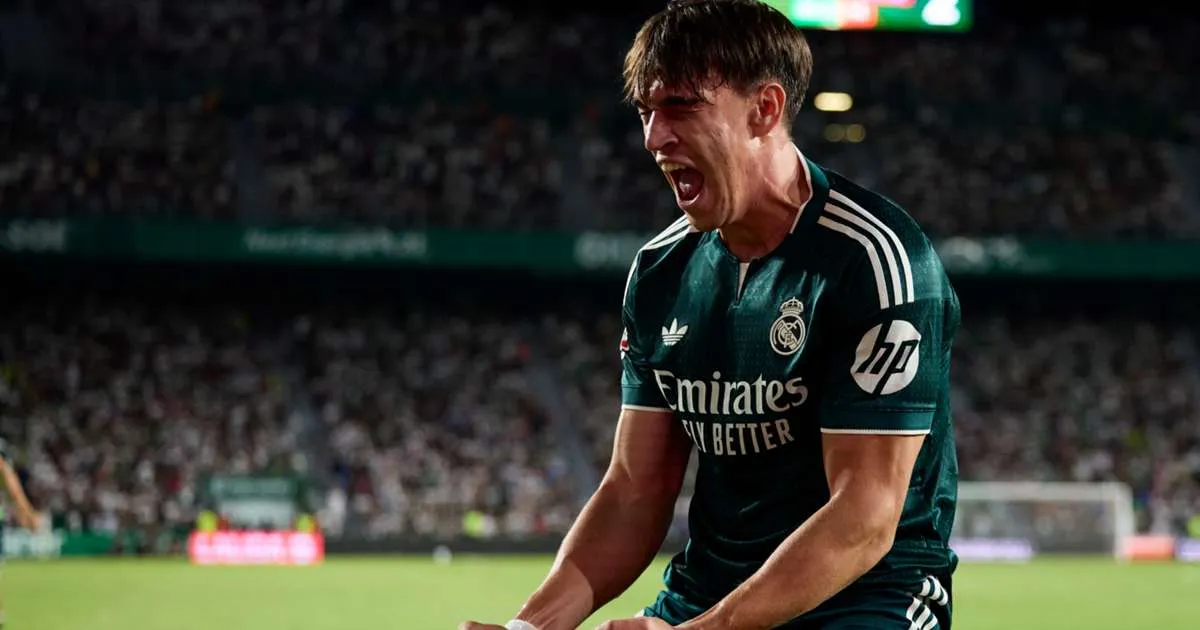 Elche 2-3 Real Madrid: Espi repeats last-gasp heroics as Mourinho's side edge thriller