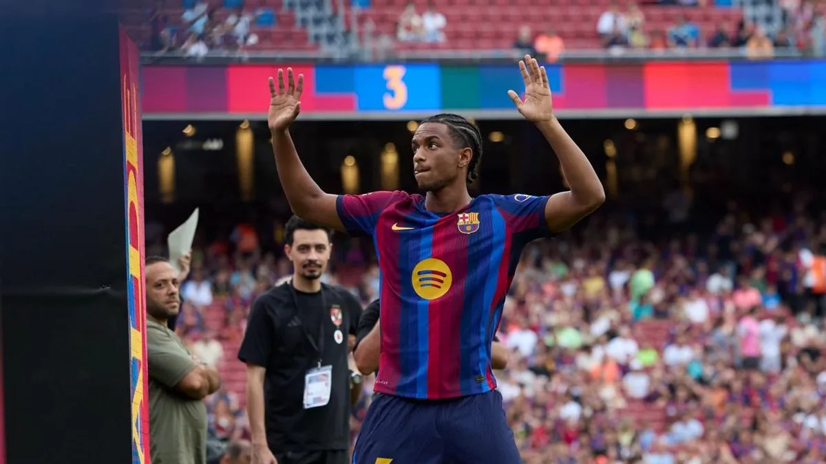 Alejandro Balde Could Leave Barcelona in January as Barcelona Consider Loan Exit
