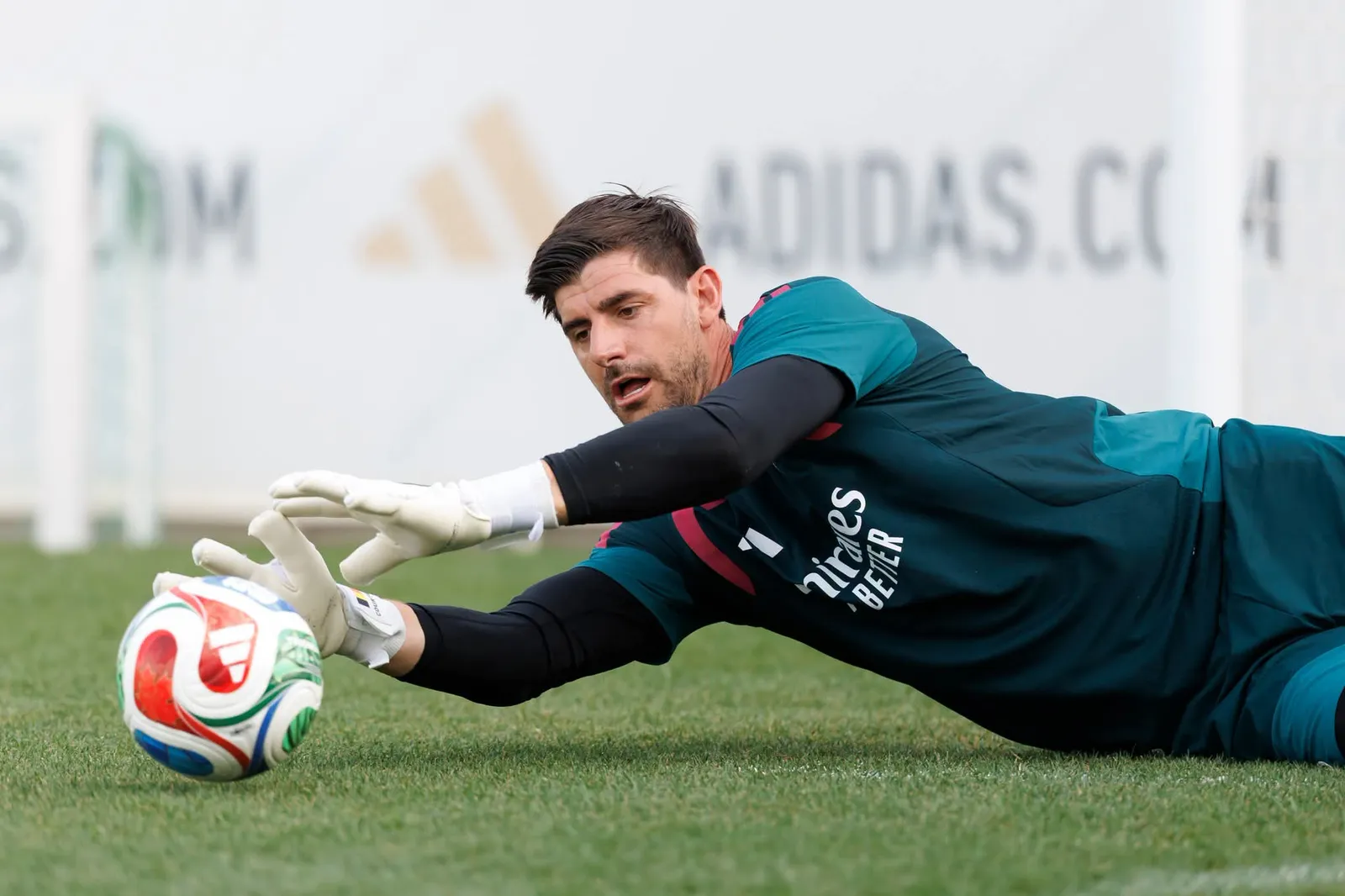 Courtois Welcomes Mourinho Reunion at Real Madrid