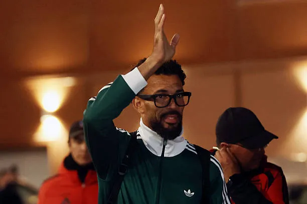 Vozinha’s Arrival Sparks Frenzy As Thousands Welcome Colo-Colo’s New Goalkeeper