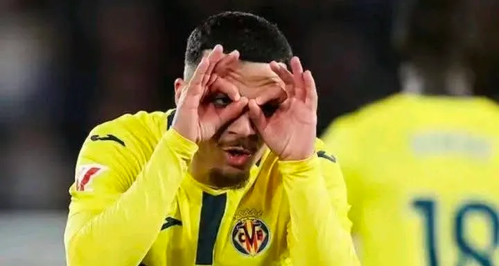 Tottenham Turn Attention to Mikautadze as Spurs Strengthen Their Attack
