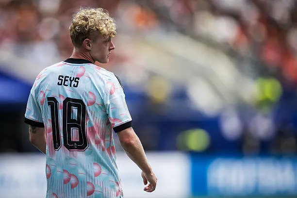 Manchester United Turn To Joaquin Seys As £30m Alternative Emerges