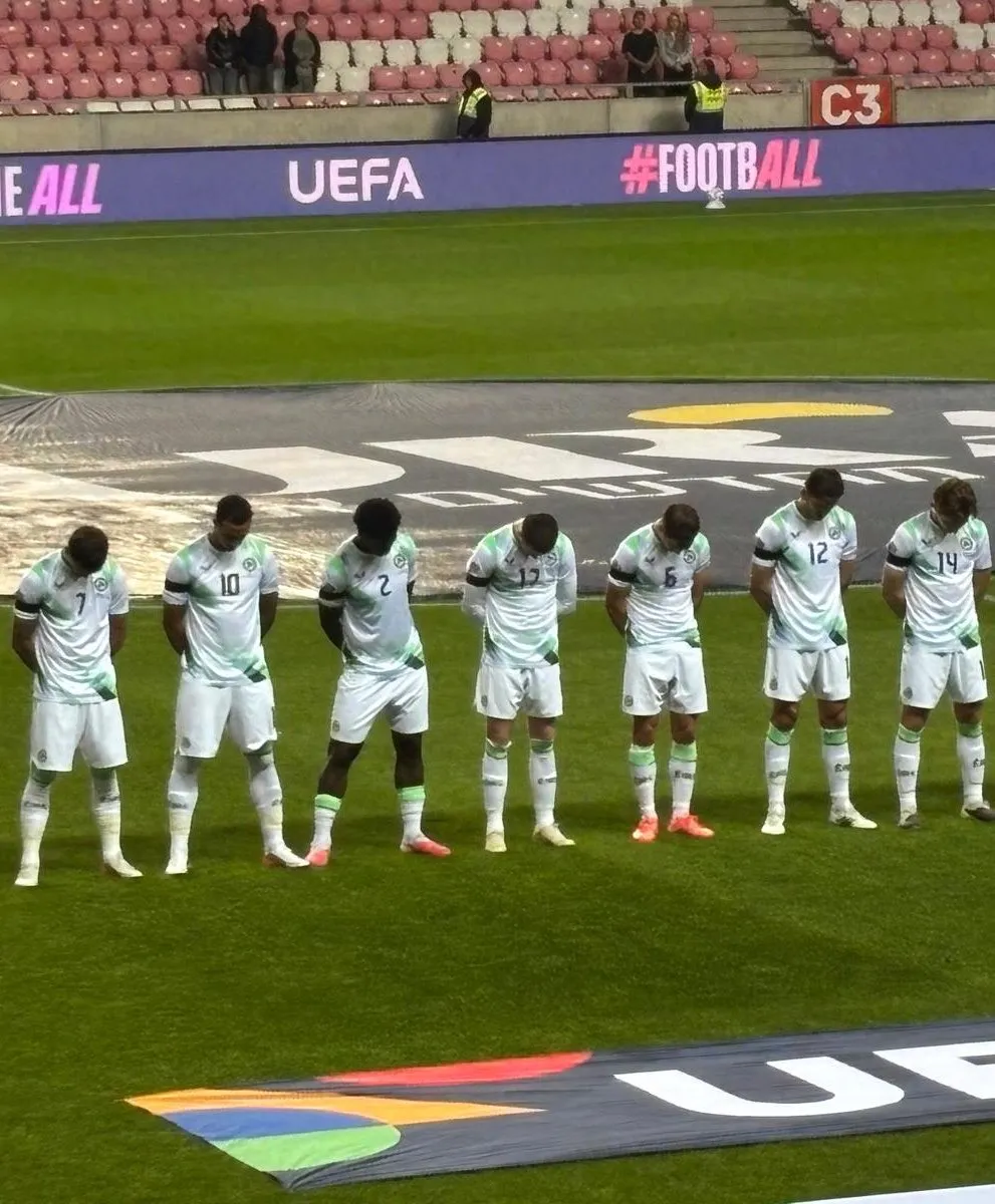 Ireland Players Bow Heads During Israeli National Anthem - Image 1