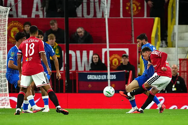 Lacey Opens His Manchester United Chart As United Take Control Against Brighton - Image 2