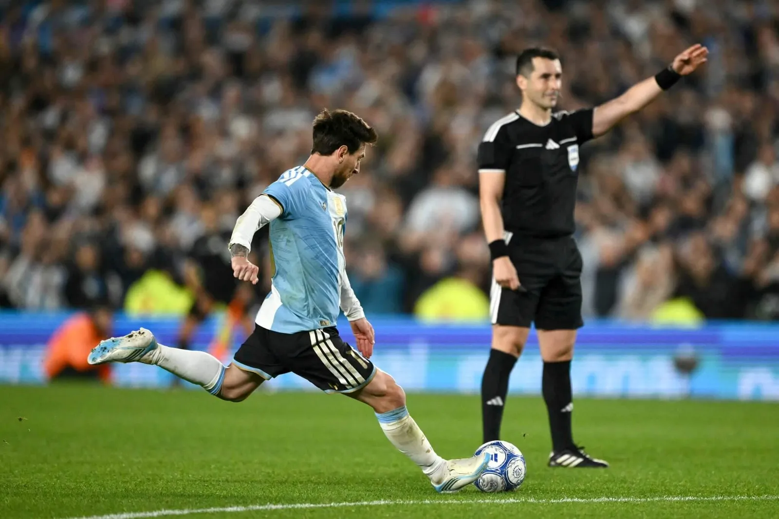 Tears, tributes and a goal: How Lionel Messi ended one of international soccer’s greatest-ever careers - Image 1