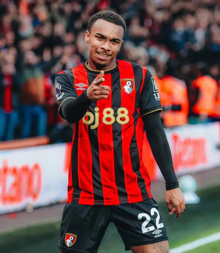 Barcelona Revive Interest in Eli Junior Kroupi Amid Striker Search - Image 1