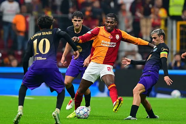 Rafael Leão Backs Lamine Yamal To Win Ballon d’Or And Lift More Trophies With Barcelona - Image 1