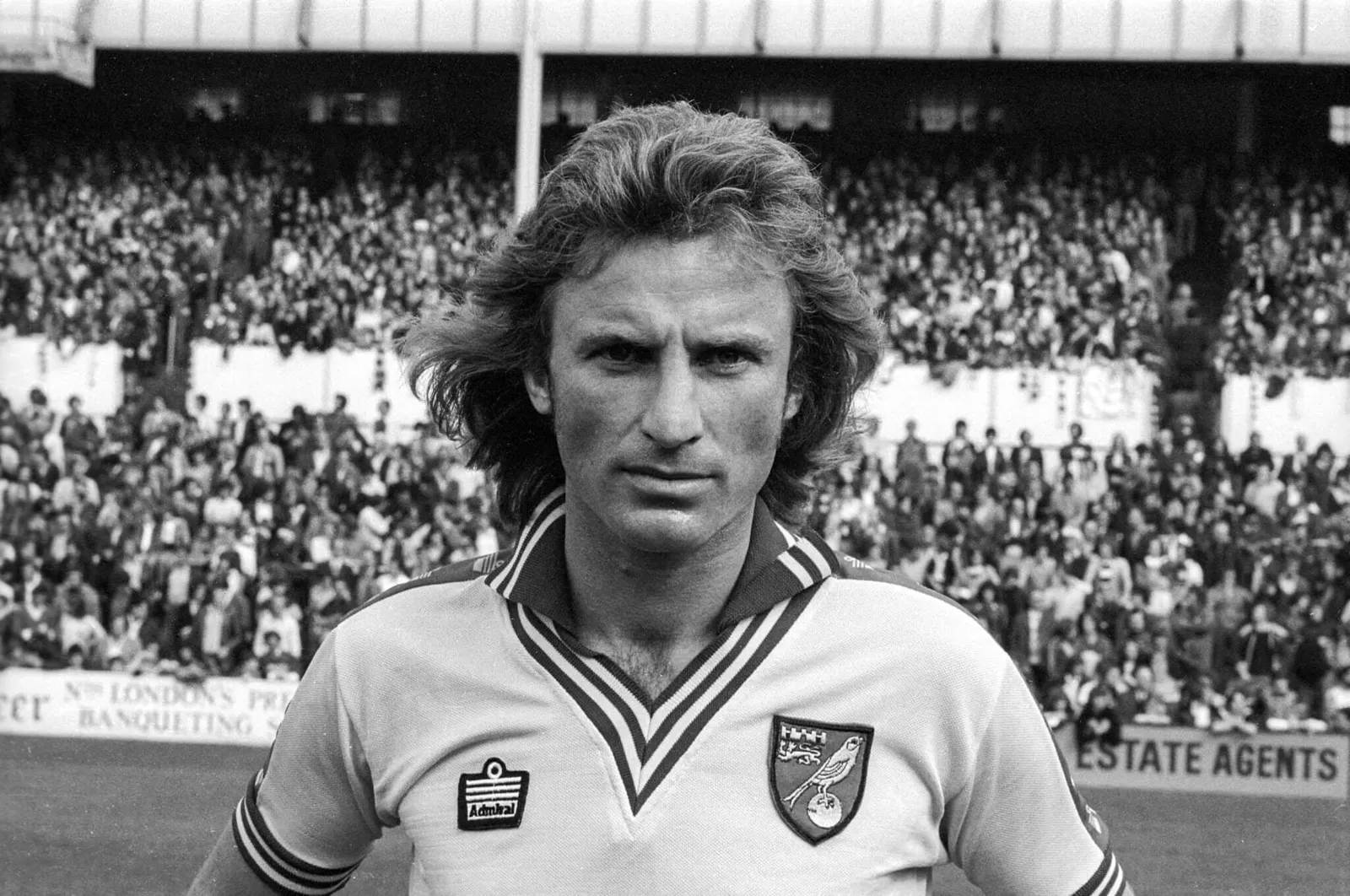 The English soccer star who vanished for 40 years to hide his secret: ‘I was living in fear’ - Image 2