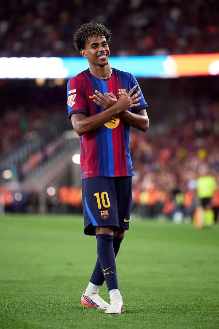 Lamine Yamal Leads MARCA’s 2026 Ballon d’Or Poll as Fans Tip Barcelona Star for Glory - Image 1