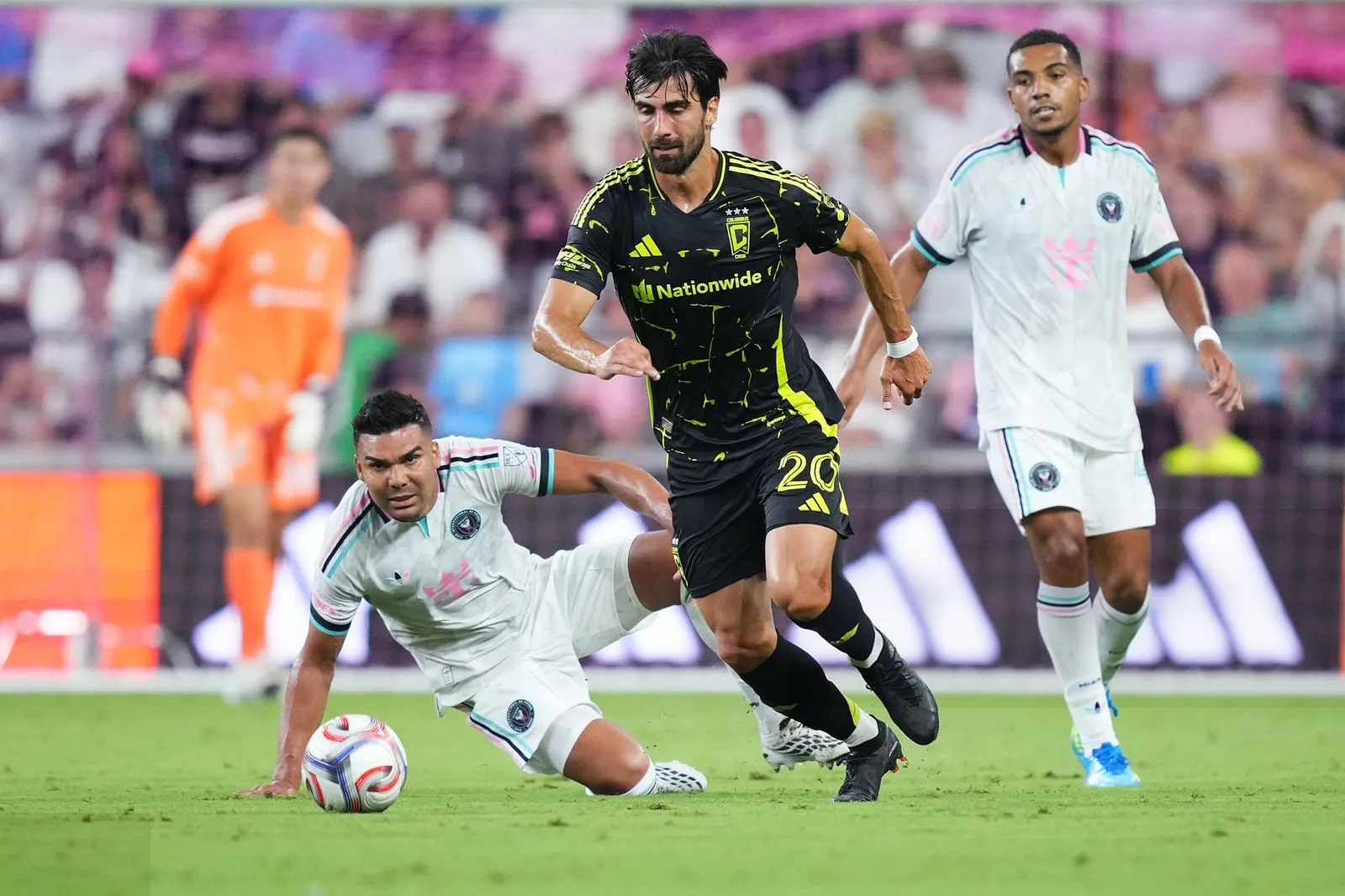 Messi Returns But Inter Miami Drop Points in 2-2 Draw - Image 1